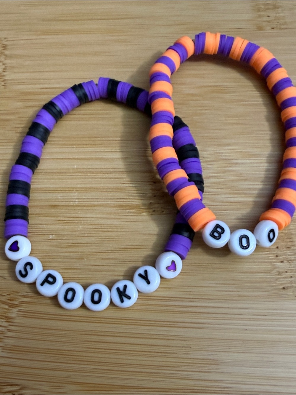 Kids Halloween 'Spooky' and 'Boo' Bead Bracelets - Purple & Orange